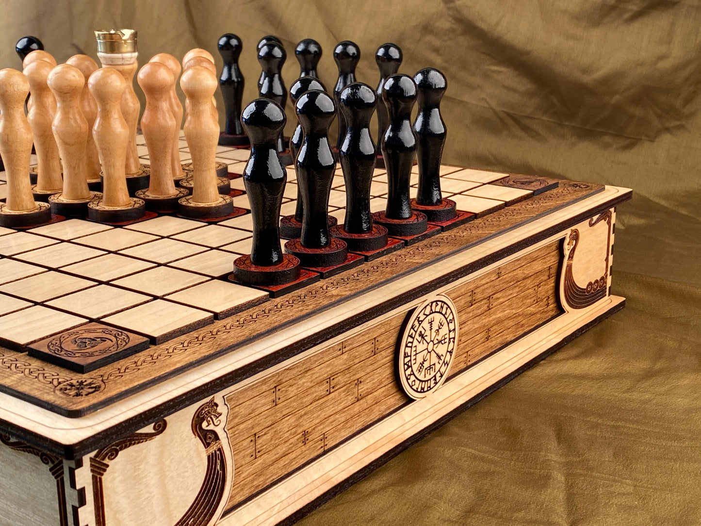 HNEFATAFL! Viking Chess. Deluxe Kings Edition ~ Signed & Numbered.