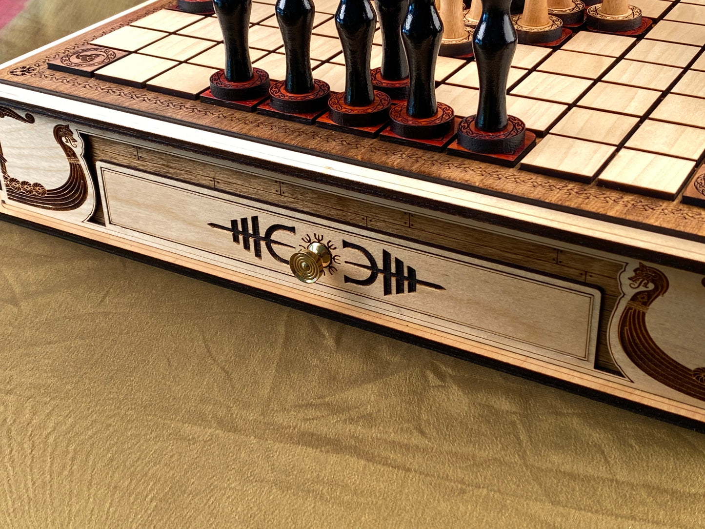 HNEFATAFL! Viking Chess. Deluxe Kings Edition ~ Signed & Numbered.