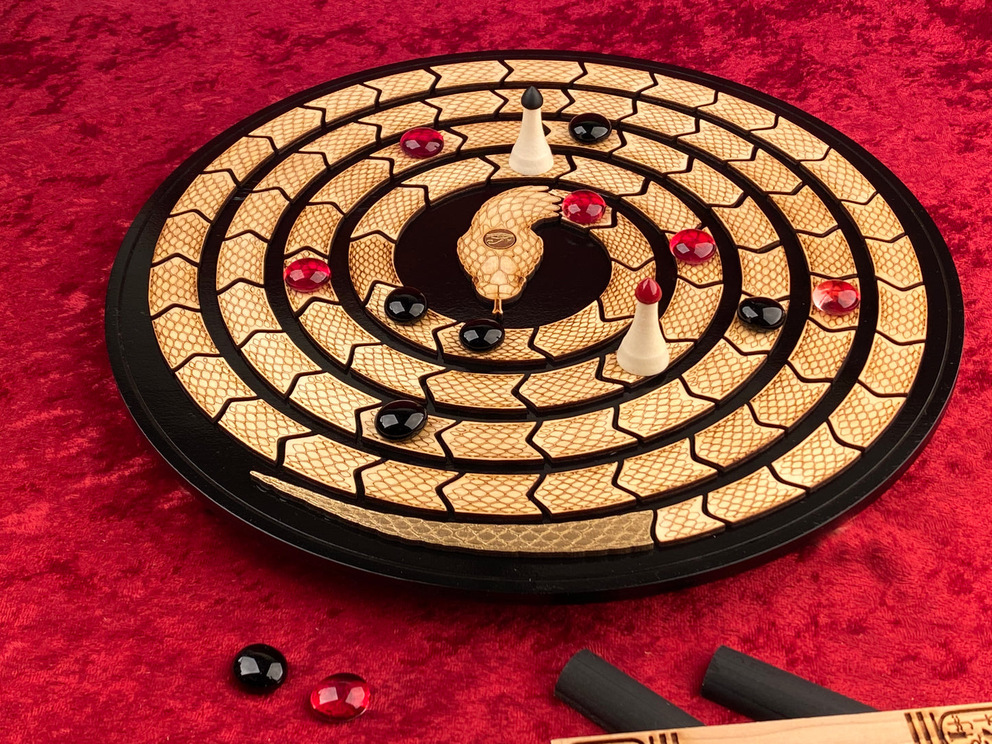 MEHEN! The Ancient Egyptian Game of the Pharaohs. Beautiful Wood & Glass Treasure.