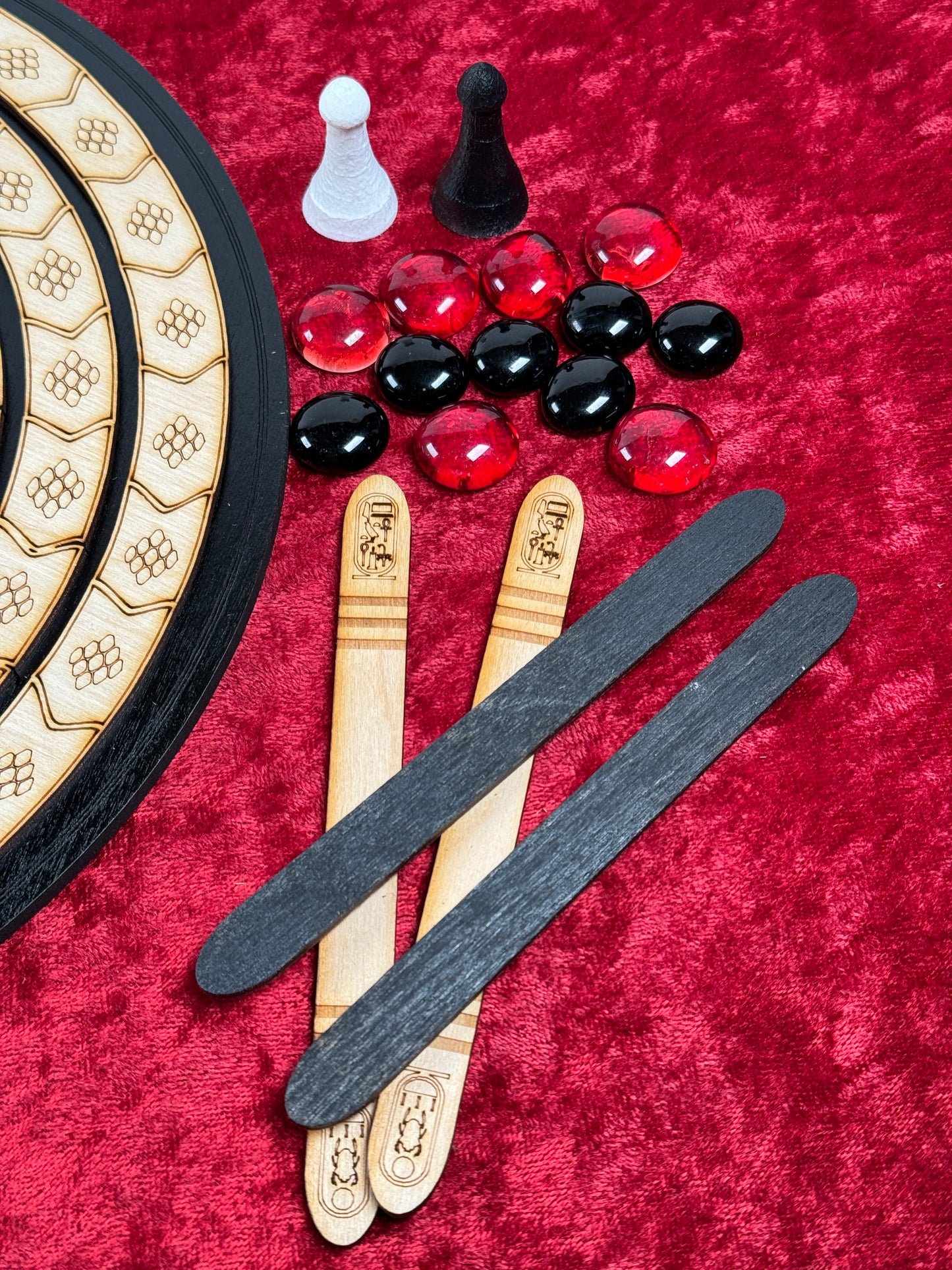 MEHEN! The Ancient Egyptian Game of the Pharaohs. Beautiful Wood & Glass Treasure.